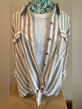 Striped Button-Front Tie Hem Shirt - Beige & White AND white tank top